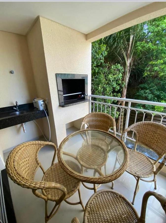 Apartamento Em Condominio Em Бомбиньяс Экстерьер фото