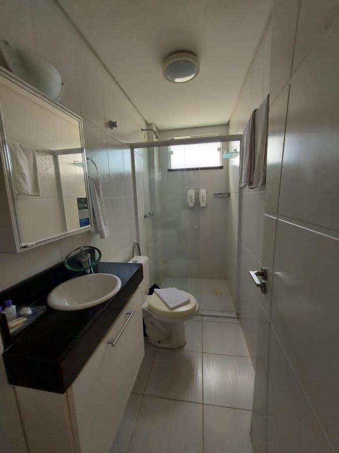 Apartamento Em Condominio Em Бомбиньяс Экстерьер фото